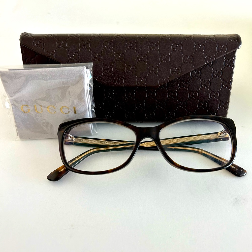 Gucci glasses